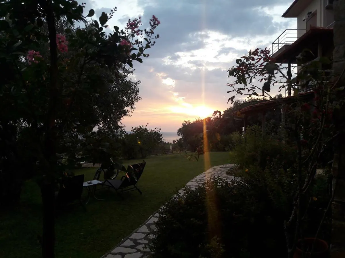Ellaida Villa Lagomandra Vakantiehuis